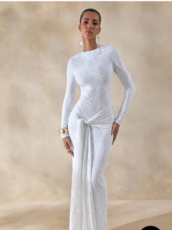 Club L London Dresses & Skirts - Club L London White Lace Long Sleeve Knot-Front Maxi Dress